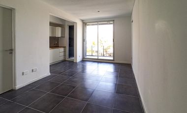 Departamento monoambiente frente a la guardería Tifón