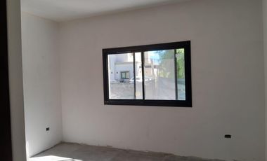 HERMOSA CASA A ESTRENAR EN VENTA - PILAR DEL ESTE - BARRIO SAN RAMON