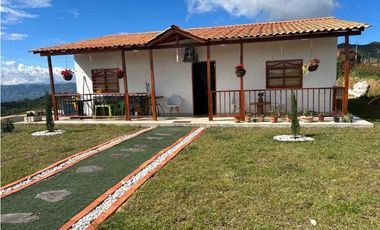 VENTA DE CASA FINCA EN SAN VICENTE FERRER.
