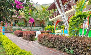 CASA CAMPESTRE HOTEL EN VENTA, MULALO, YUMBO, VALLE DEL CAUCA