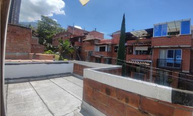 VENTA CASA DÚPLEX ROBLEDO MEDELLN 