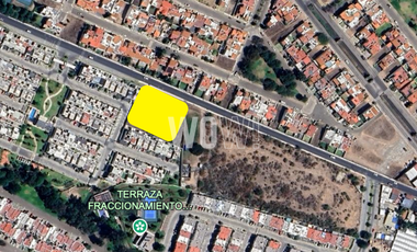 Terreno Comercial en Venta a Minutos del Tec de Monterrey – Zona Santanita