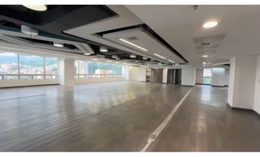 SE ARRIENDA OFICINA EN MEDELLIN
