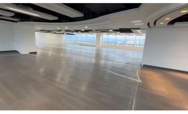 SE ARRIENDA OFICINA EN MEDELLIN