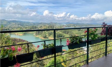 Venta de Finca/Hostal en el Peñol, con súper vista a la Represa