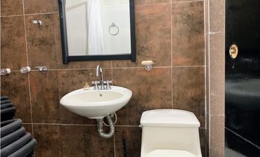 Venta de Finca/Hostal en el Peñol, con súper vista a la Represa