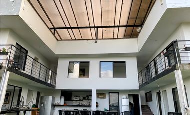 Venta de Finca/Hostal en el Peñol, con súper vista a la Represa