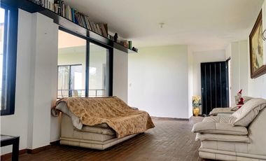 Venta de Finca/Hostal en el Peñol, con súper vista a la Represa