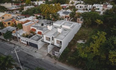 En Venta, Casa tipo TH de 3 recámaras y alberca dentro y al norte de la ciudad