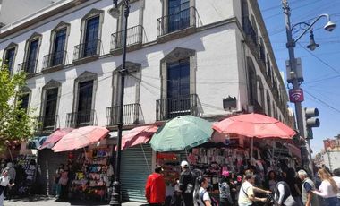 LOCAL COMERCIAL EN PLENO CENTRO HISTORICO