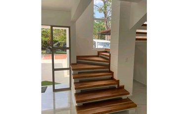 VENDO ESPECTACULAR CASA EN RESTREPO (META) (SR)