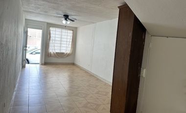 Casa en renta en Playas de Tijuana, 2 recámaras, 1 baño.