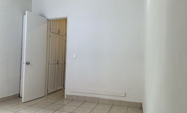 Casa en renta en Playas de Tijuana, 2 recámaras, 1 baño.