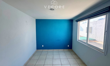 CASA EN VENTA EN SANTA CRUZ DEL VALLE, SAN PEDRO TLAQUEPAQUE