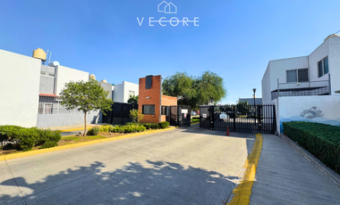 CASA EN VENTA EN SANTA CRUZ DEL VALLE, SAN PEDRO TLAQUEPAQUE