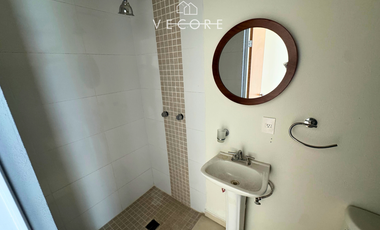 CASA EN VENTA EN SANTA CRUZ DEL VALLE, SAN PEDRO TLAQUEPAQUE
