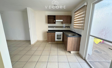 CASA EN VENTA EN SANTA CRUZ DEL VALLE, SAN PEDRO TLAQUEPAQUE