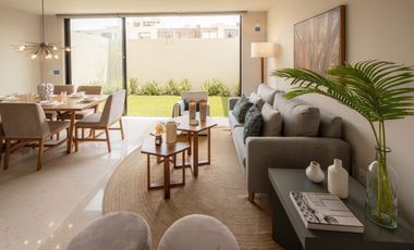 Casa en Venta en ALTIKA Modelo CEOS 3 Niveles