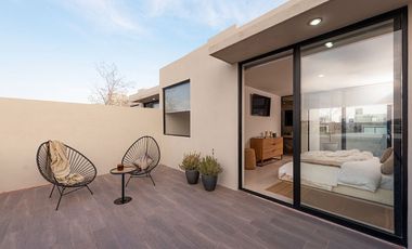 Casa en Venta en ALTIKA Modelo CEOS 3 Niveles