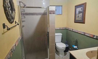 RENTA CASA TIPO RUSTICA CON VISTA AL MAR DE ROSARITO