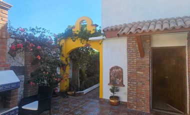 RENTA CASA TIPO RUSTICA CON VISTA AL MAR DE ROSARITO