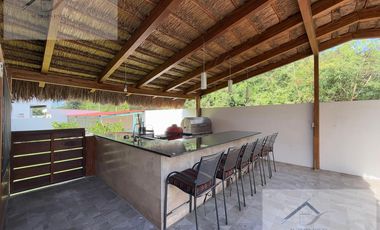 Casa en Pueblo Kikteil