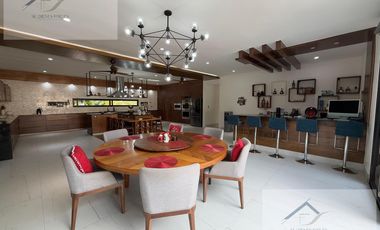 Casa en Pueblo Kikteil