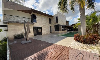 Casa en Pueblo Kikteil