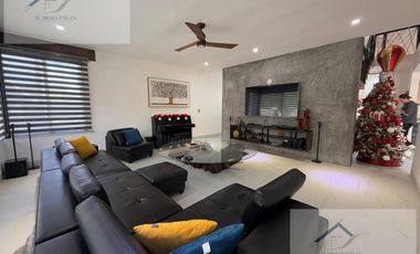 Casa en Pueblo Kikteil