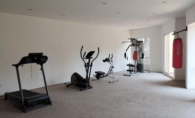 Departamento amueblado / estudio en Renta para mujeres