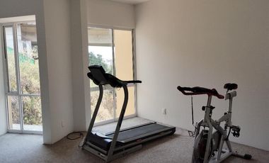 Departamento amueblado / estudio en Renta para mujeres
