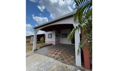 SE VENDE CASA EN LAS ARBOLEDAS, Los Almendros