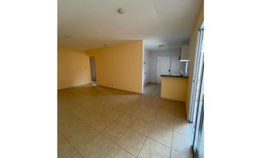 SE VENDE CASA EN LAS ARBOLEDAS, Los Almendros