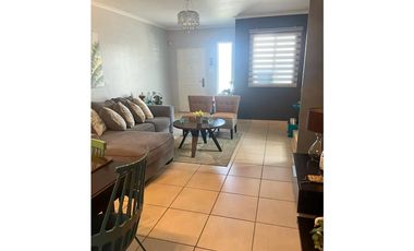 Casa en venta en Brisas del Golf PH Augusta