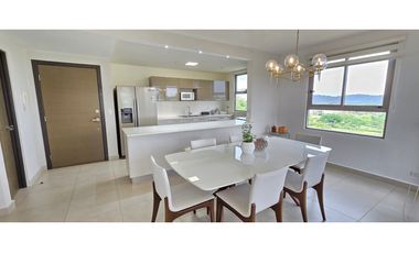 Apartamento Amoblado en PH Madeira, Panamá Pacífico