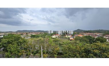 Apartamento Amoblado en PH Madeira, Panamá Pacífico