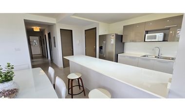 Apartamento Amoblado en PH Madeira, Panamá Pacífico