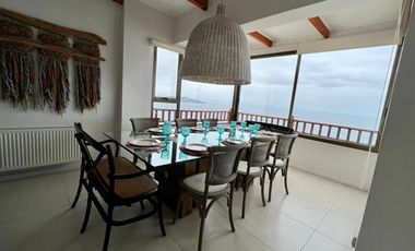 PUERTO VELERO: Duplex 10 personas. Espectcular azotea.