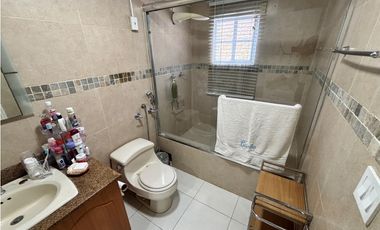 ALTOS DE PANAMA / CONDADO DEL REY / 5 RECMARAS  / 768m2 / PISCINA