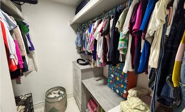 ALTOS DE PANAMA / CONDADO DEL REY / 5 RECMARAS  / 768m2 / PISCINA