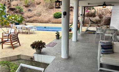 ALTOS DE PANAMA / CONDADO DEL REY / 5 RECMARAS  / 768m2 / PISCINA