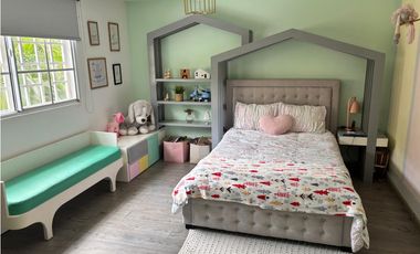 ALTOS DE PANAMA / CONDADO DEL REY / 5 RECMARAS  / 768m2 / PISCINA