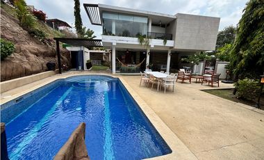 ALTOS DE PANAMA / CONDADO DEL REY / 5 RECMARAS  / 768m2 / PISCINA