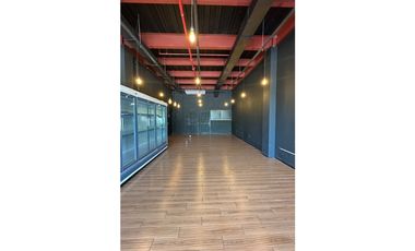 SE ALQUILA LOCAL PLAZA EL CANGREJO