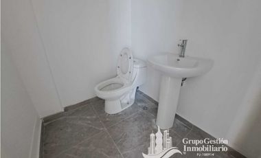 ALQUILER OFICINA 115M2 EN SORTIS OBARRIO KAF