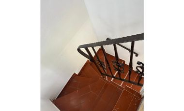 BETANIA / DOS MARES / 325M2 / 2 NIVELES / 3 HAB /CC