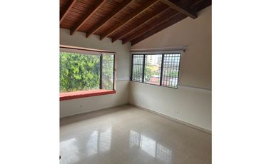 BETANIA / DOS MARES / 325M2 / 2 NIVELES / 3 HAB /CC