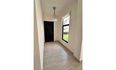 VENTA CASA P.H. NATIVA