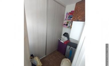 Depto 3 amb + dependencia - Todo el frente con balcón