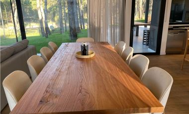 CASA EN VENTA A ESTRENAR  MINIMALISTA EN BARRIO PIONEROS